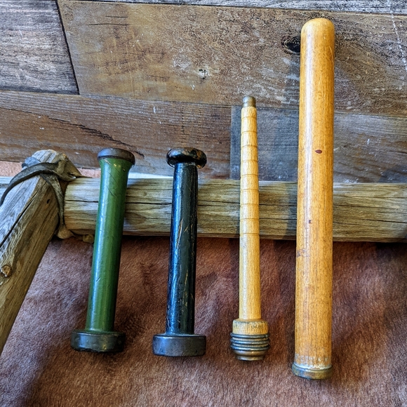 Antique Wood Spindles Bundle - Picture 15 of 15